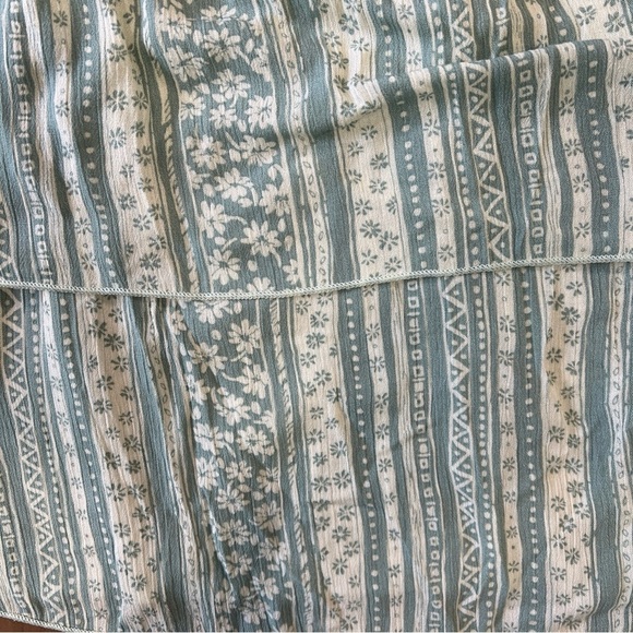 Lazy Sundays Anthropologie Dress Smocked Tie Bows Floral Stripe Layered Medium - Picture 2 of 10